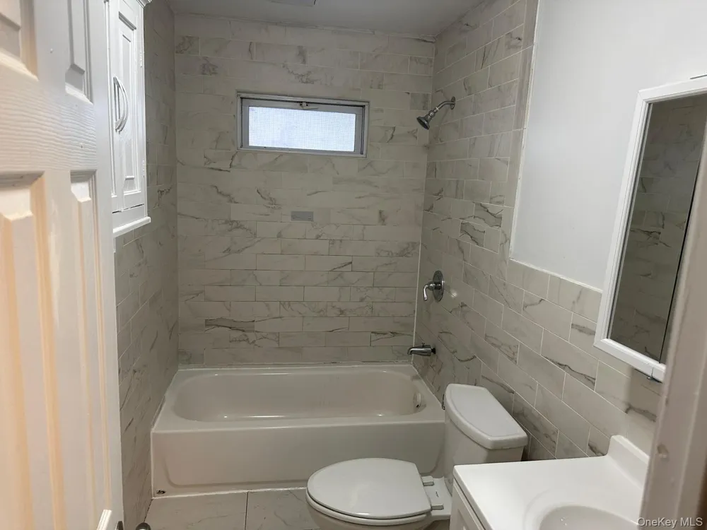 12704 97th Avenue Richmond Hill S., NY 11419