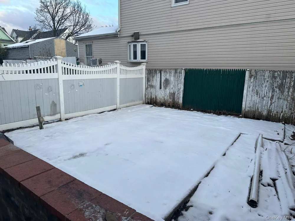 12704 97th Avenue Richmond Hill S., NY 11419