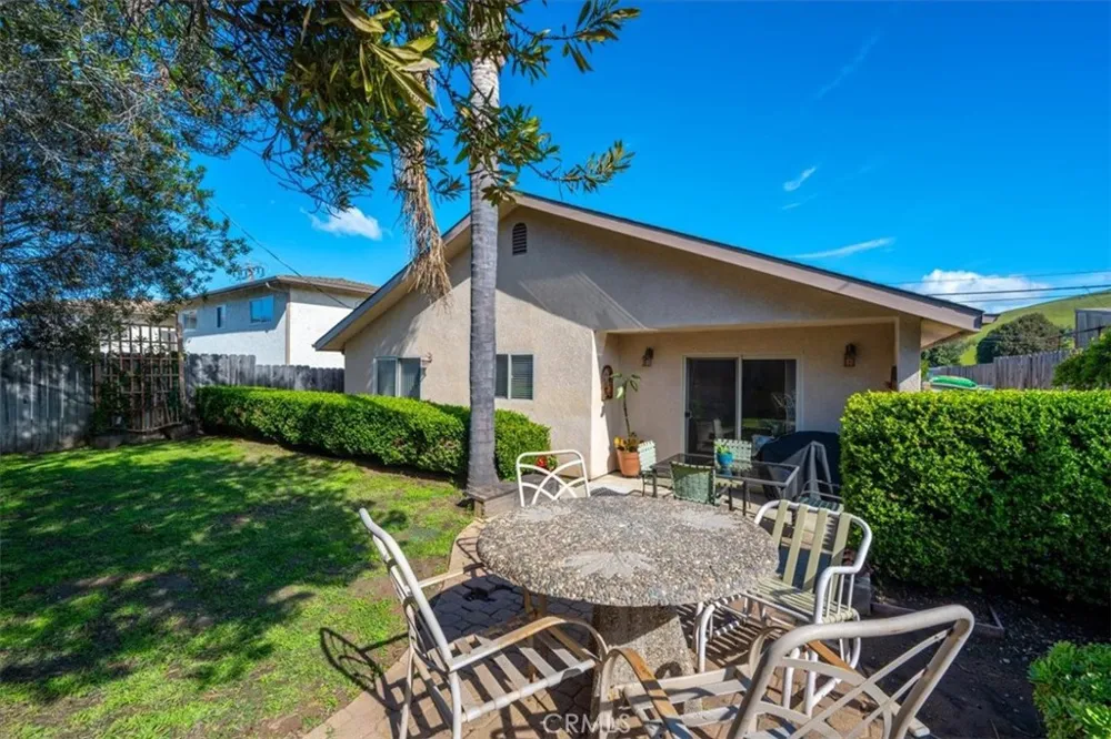 960 Las Tunas Morro Bay, CA 93442