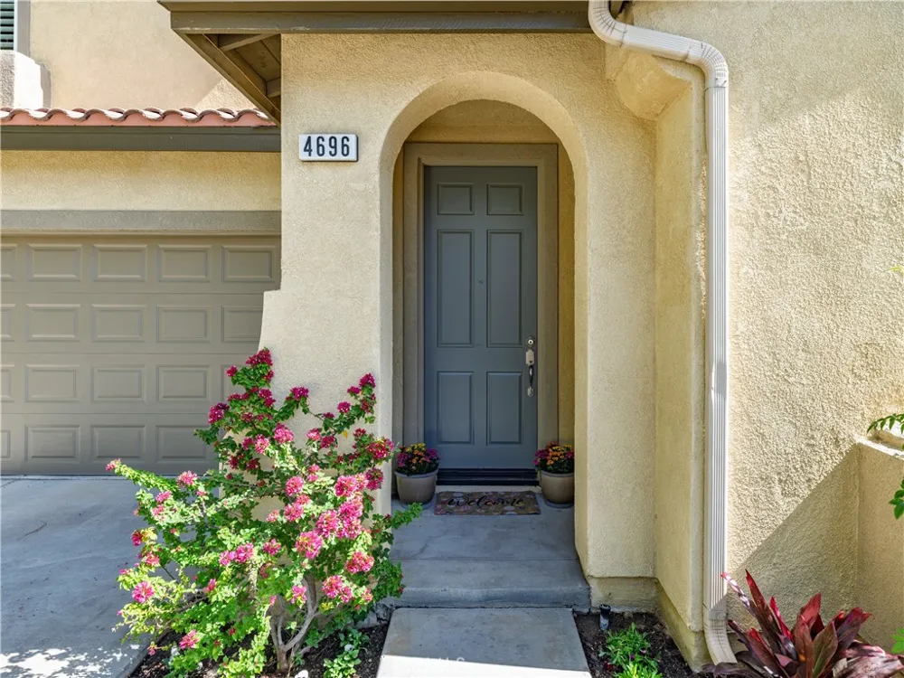 4696 Refugio Court Camarillo, CA 93012
