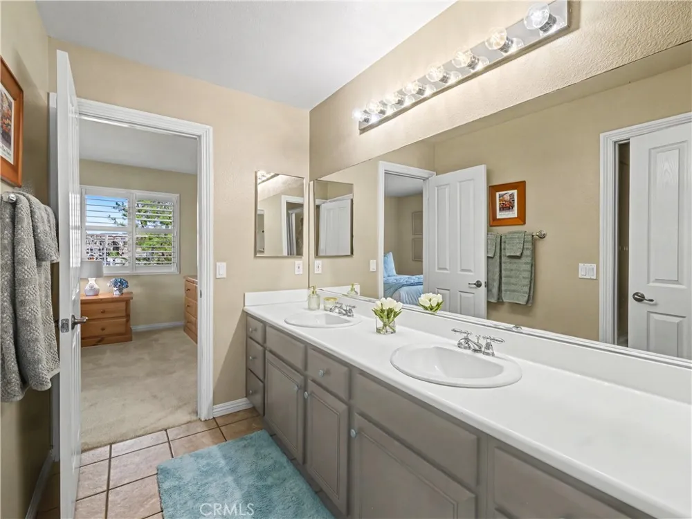 4696 Refugio Court Camarillo, CA 93012