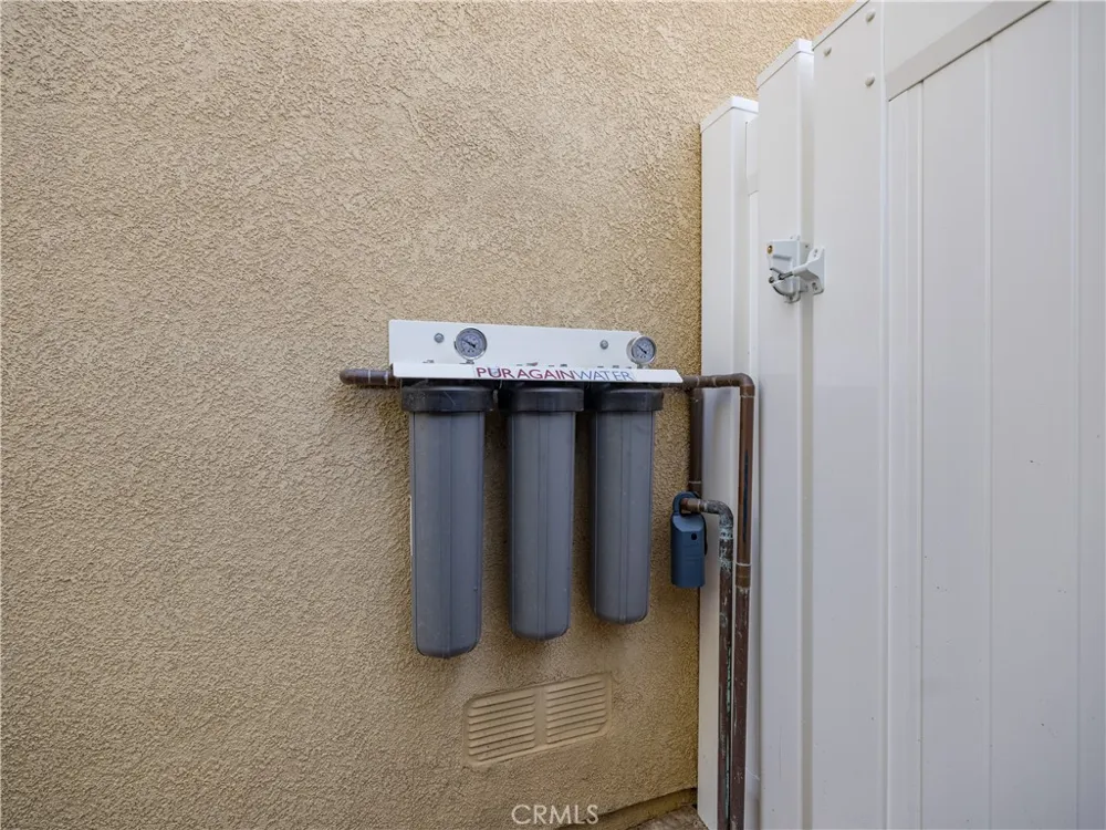 4696 Refugio Court Camarillo, CA 93012