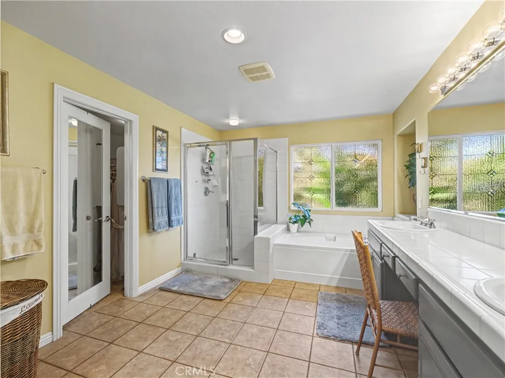4696 Refugio Court Camarillo, CA 93012