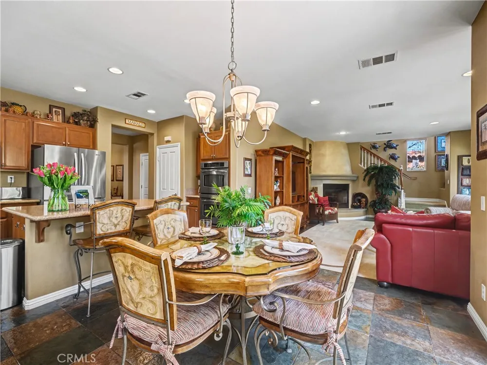 4696 Refugio Court Camarillo, CA 93012
