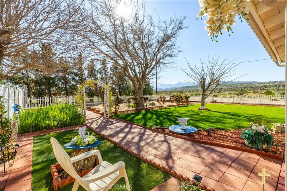 5849 East Avenue T8 Palmdale, CA 93552