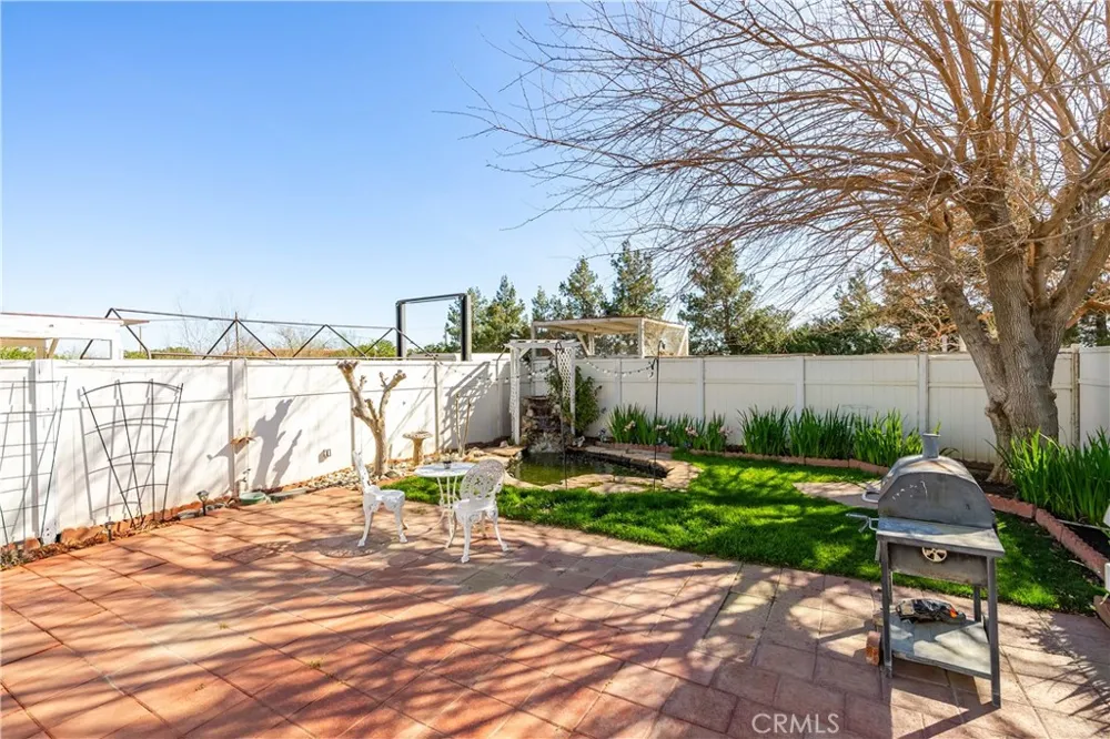 5849 East Avenue T8 Palmdale, CA 93552