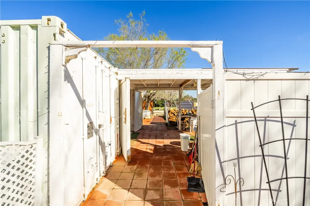 5849 East Avenue T8 Palmdale, CA 93552