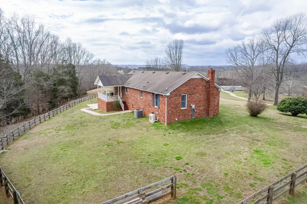 2644 Scribners Mill Rd Culleoka, TN 38451