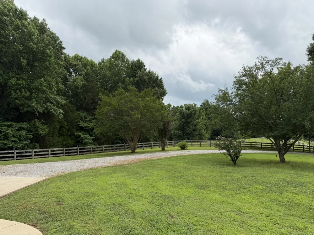 2644 Scribners Mill Rd Culleoka, TN 38451