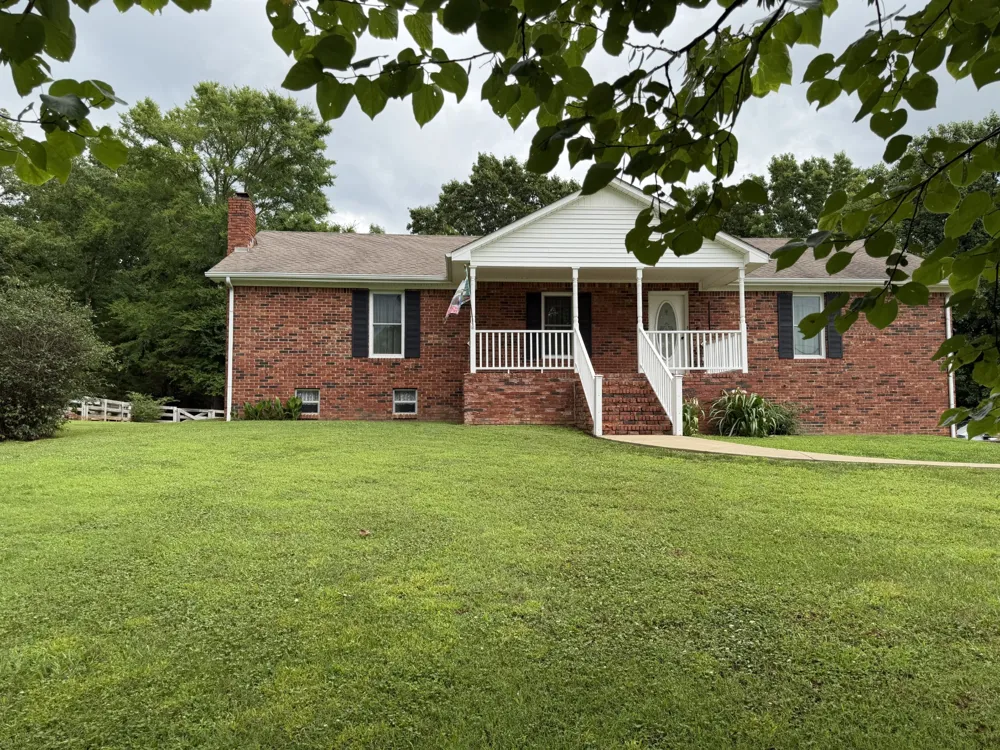 2644 Scribners Mill Rd Culleoka, TN 38451