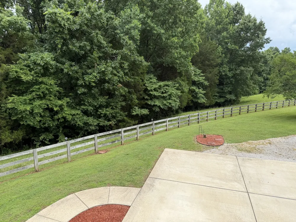 2644 Scribners Mill Rd Culleoka, TN 38451