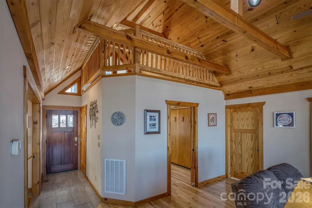 2262 Grandview Peaks Drive Nebo, NC 28761