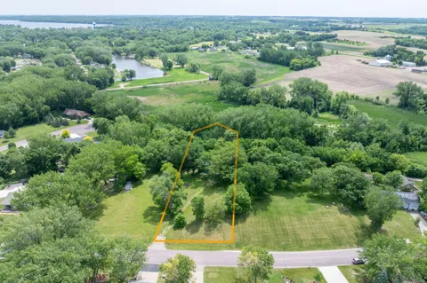 707 Tetonka View Drive
