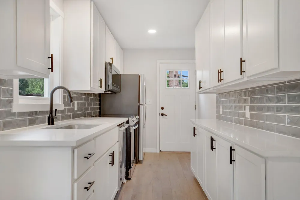 100 Warner Avenue S Mahtomedi, MN 55115