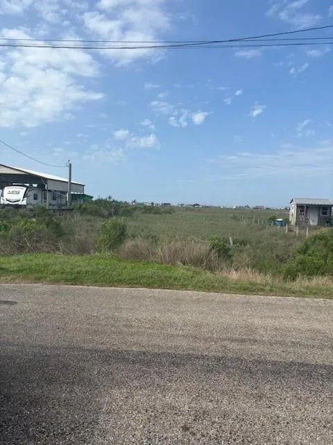 County Road 299 Bay City, TX 77414
