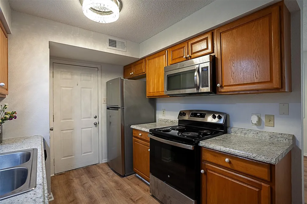 4150 Crow Road #10 Beaumont, TX 77706