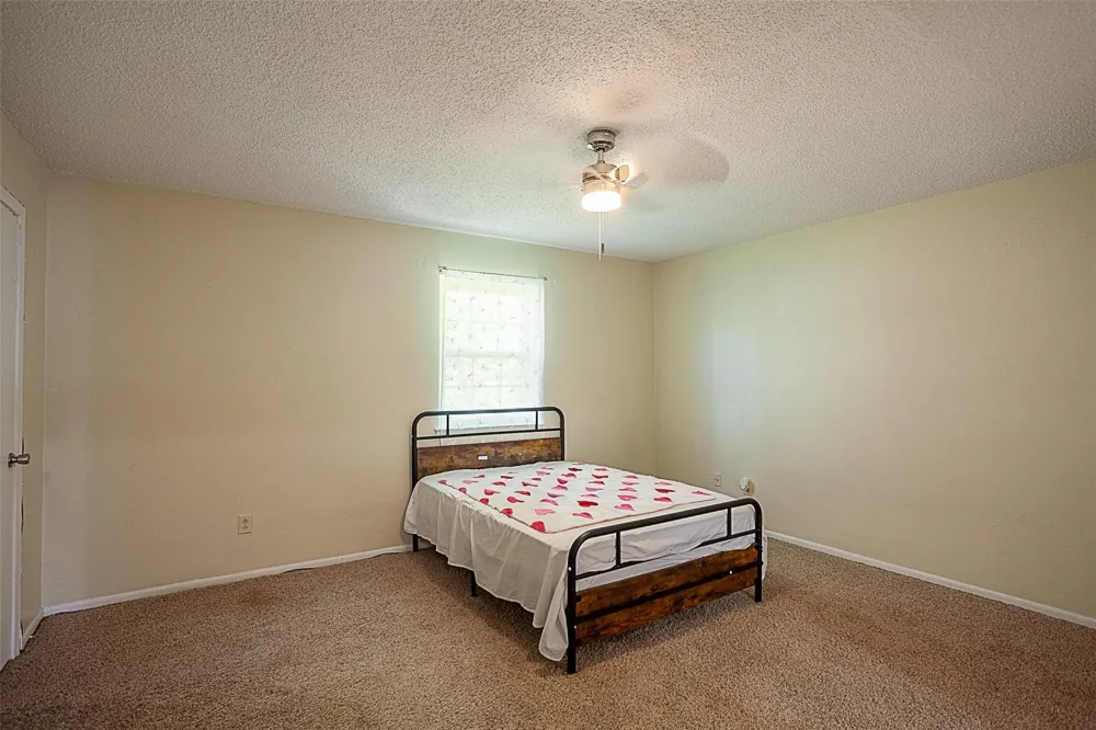 4150 Crow Road #10 Beaumont, TX 77706