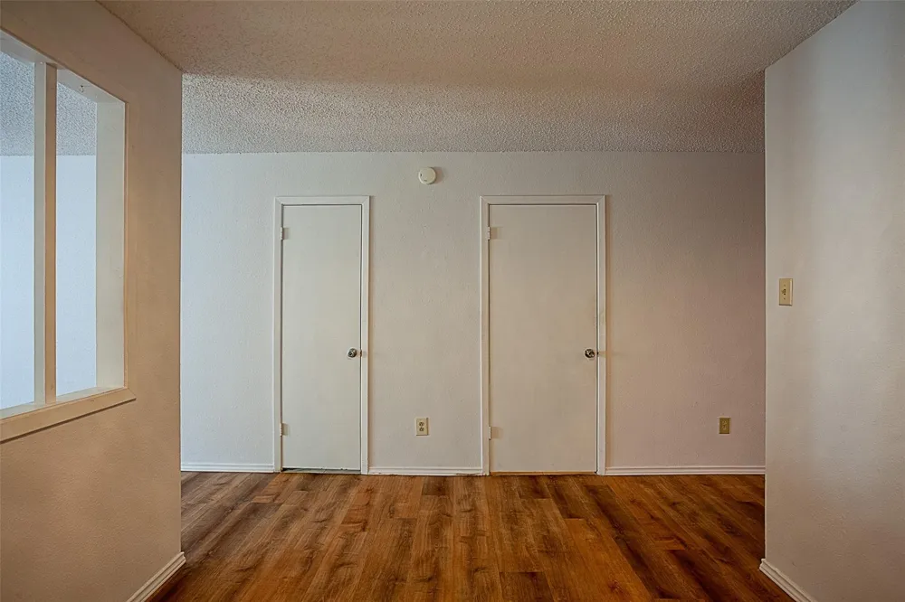 4150 Crow Road #10 Beaumont, TX 77706