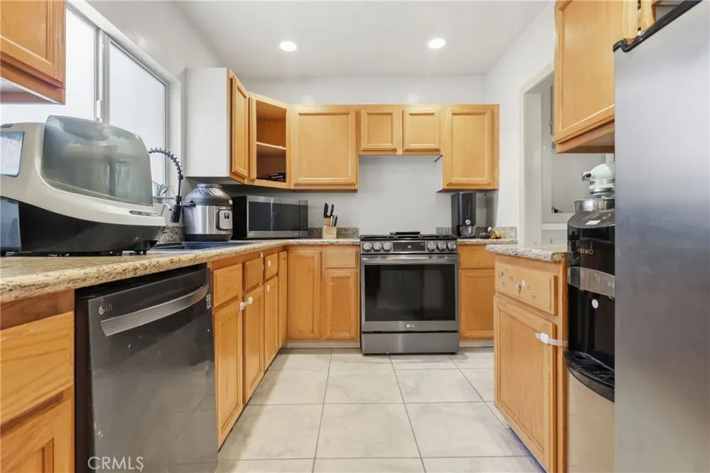 1540 E Wardlow Long Beach, CA 90807