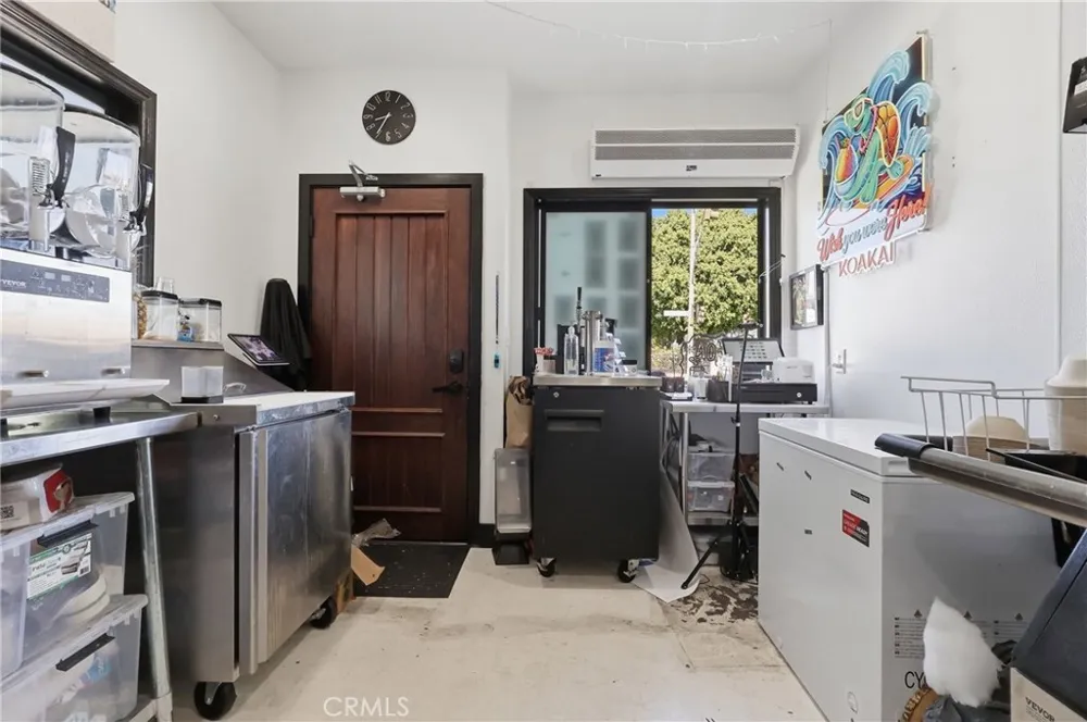 1540 E Wardlow Long Beach, CA 90807