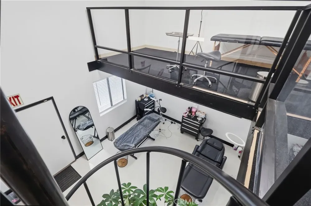 1540 E Wardlow Long Beach, CA 90807