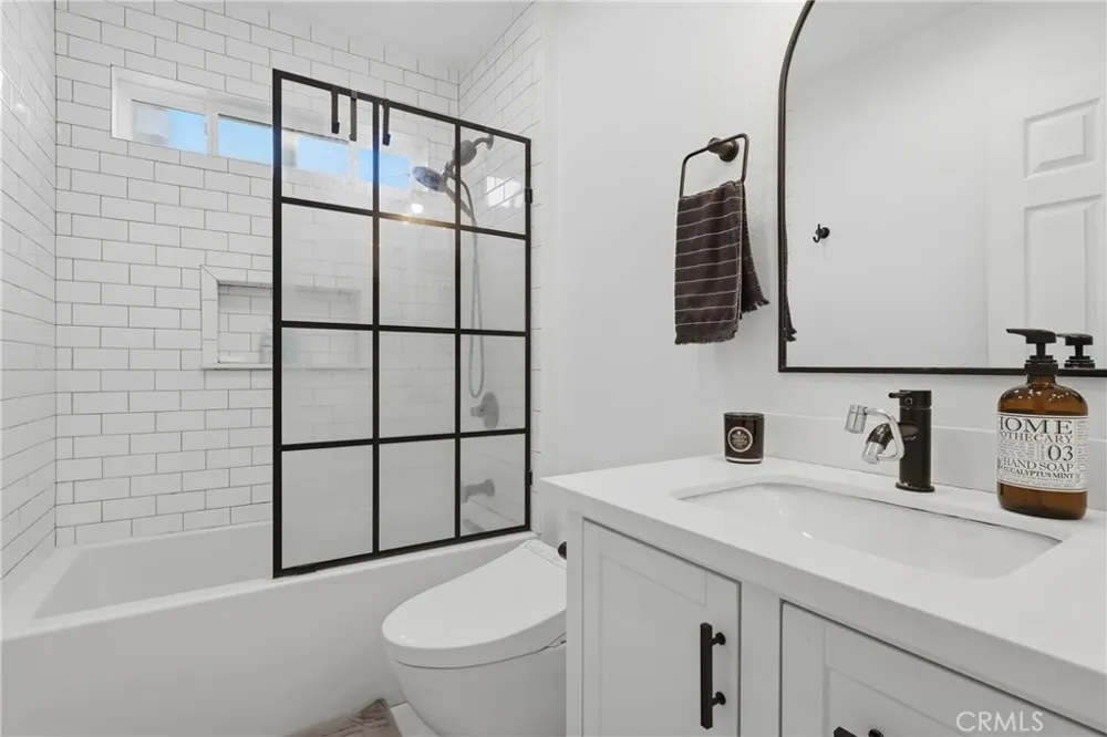 1540 E Wardlow Long Beach, CA 90807