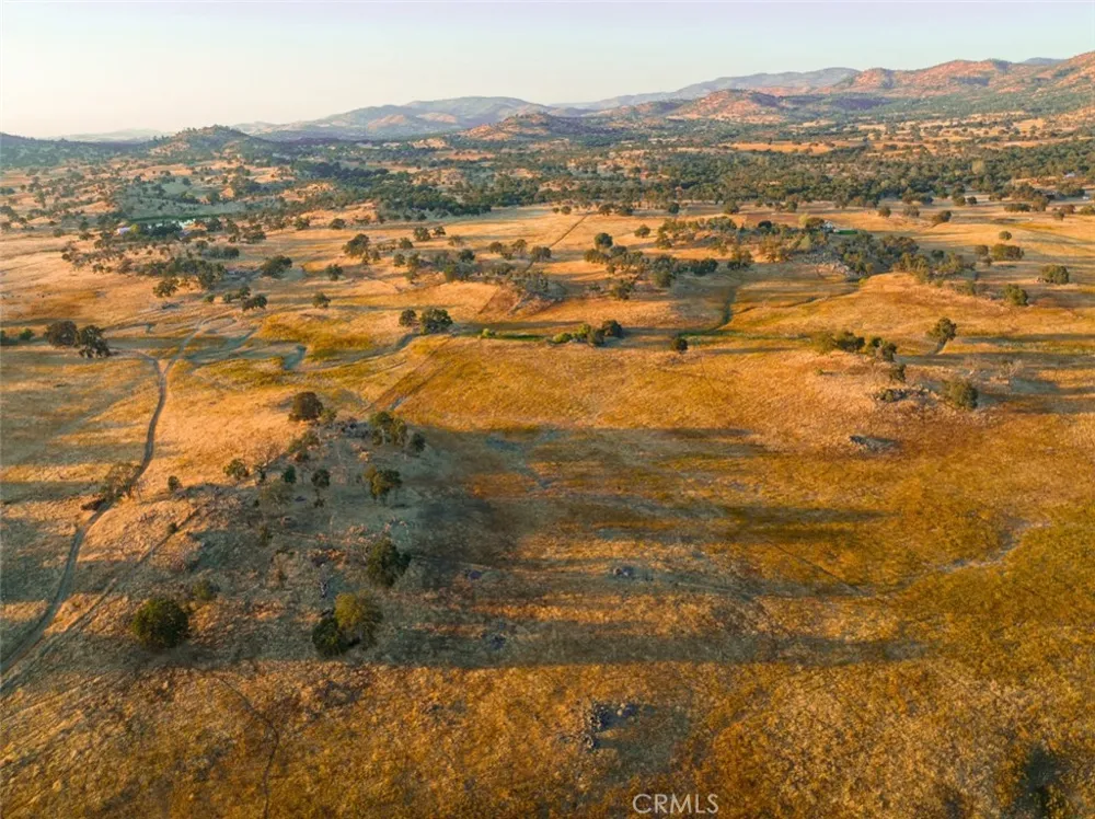 2553 Old Highway Catheys Valley, CA 95306