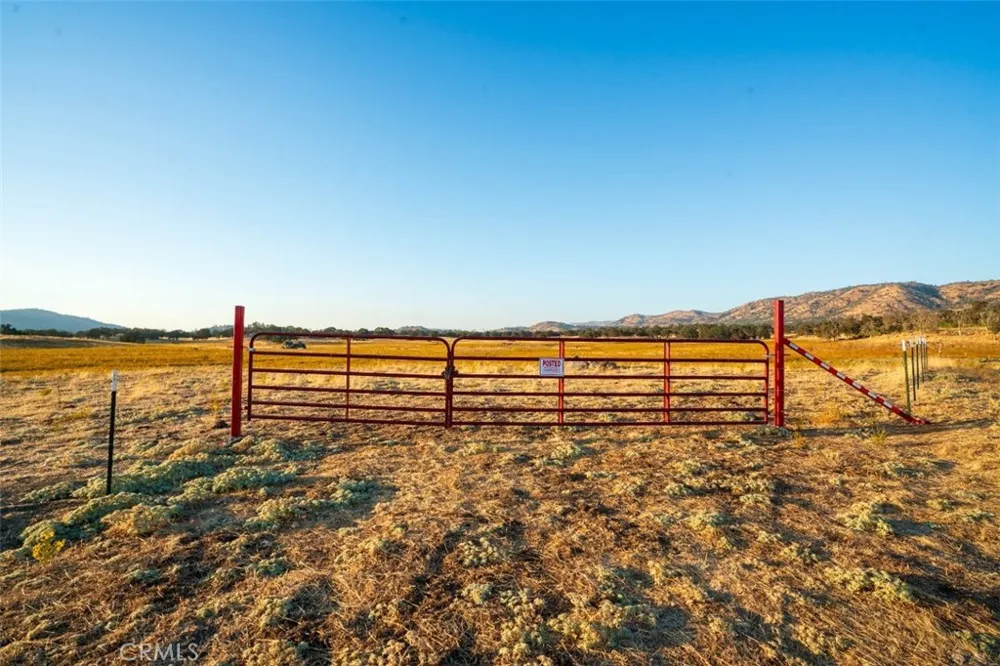 2553 Old Highway Catheys Valley, CA 95306
