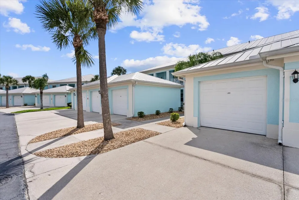5751 SABAL TRACE DRIVE #103B57 North Port, FL 34287