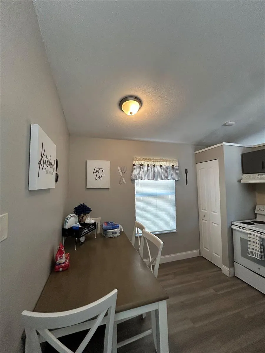 1395 COX AVENUE NW Palm Bay, FL 32907