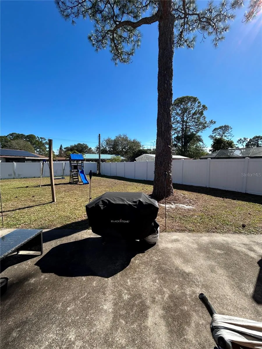 1395 COX AVENUE NW Palm Bay, FL 32907