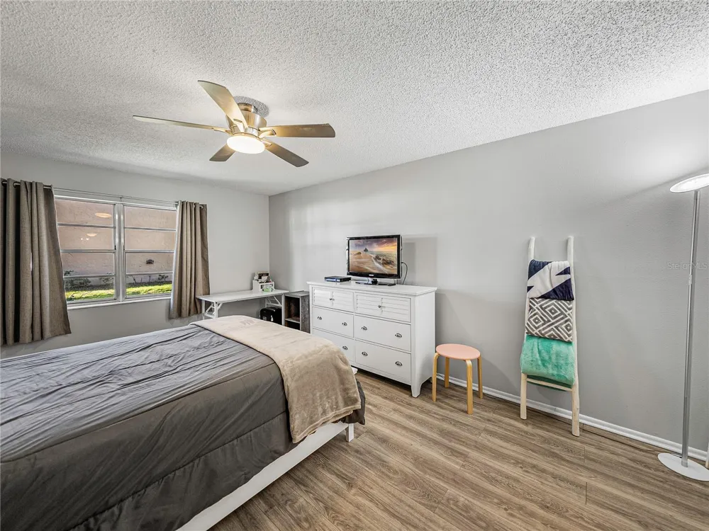9700 STARKEY ROAD #312 Seminole, FL 33777