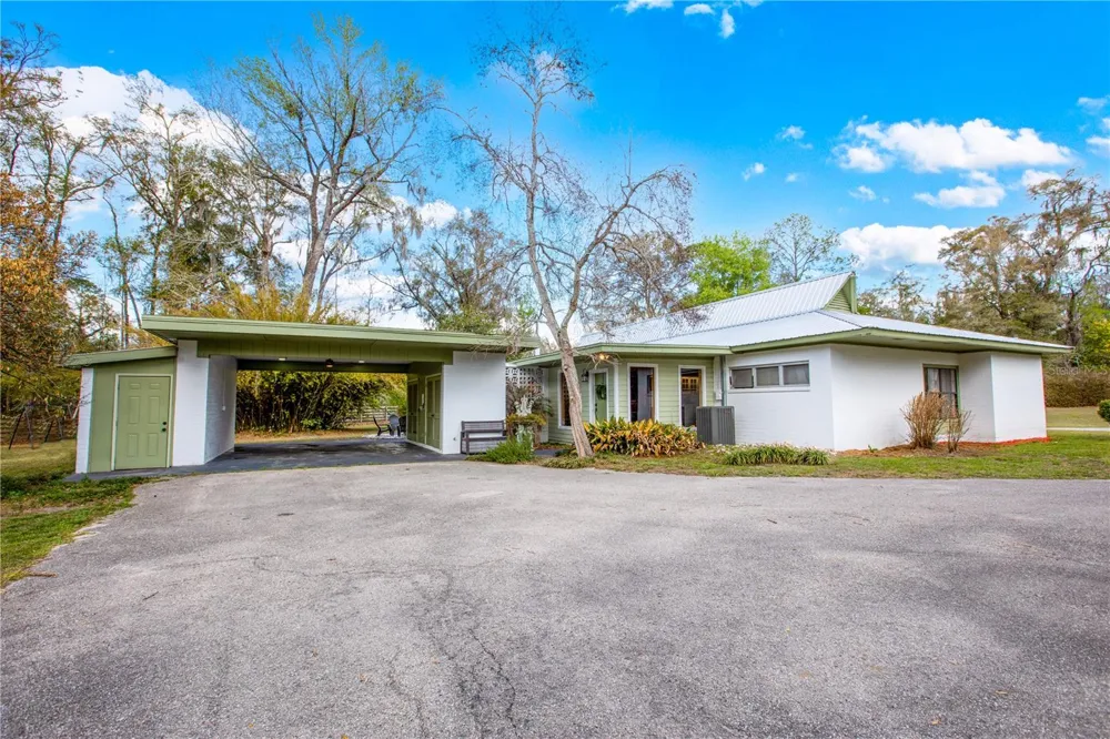 12182 SW STATE ROAD 45 Archer, FL 32618