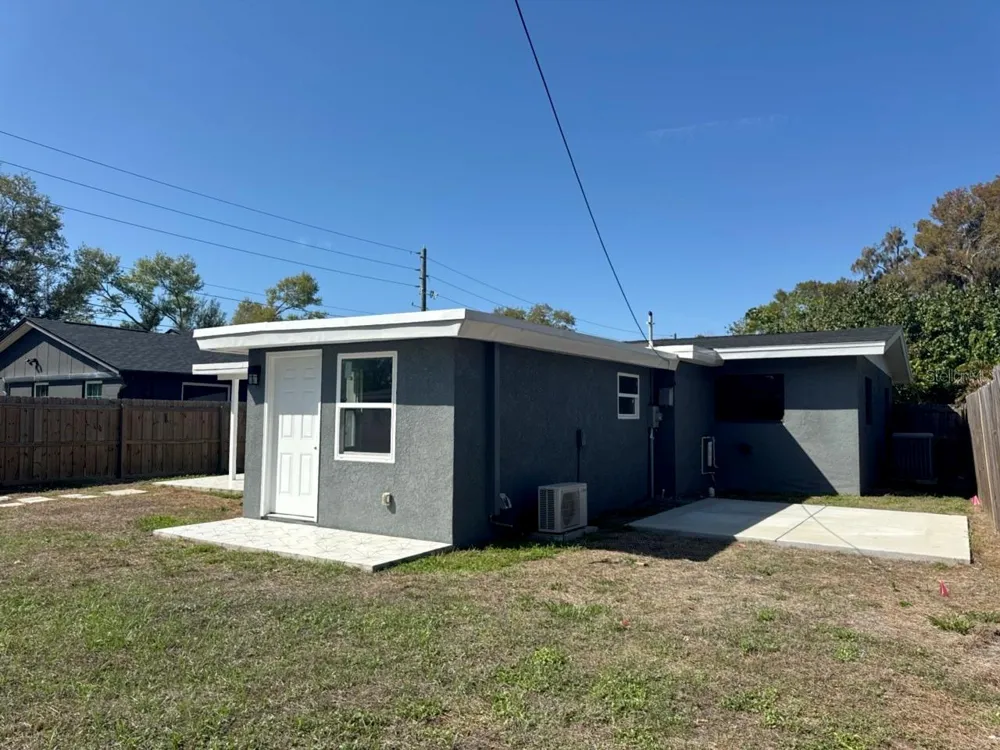 5520 20TH AVENUE S Gulfport, FL 33707