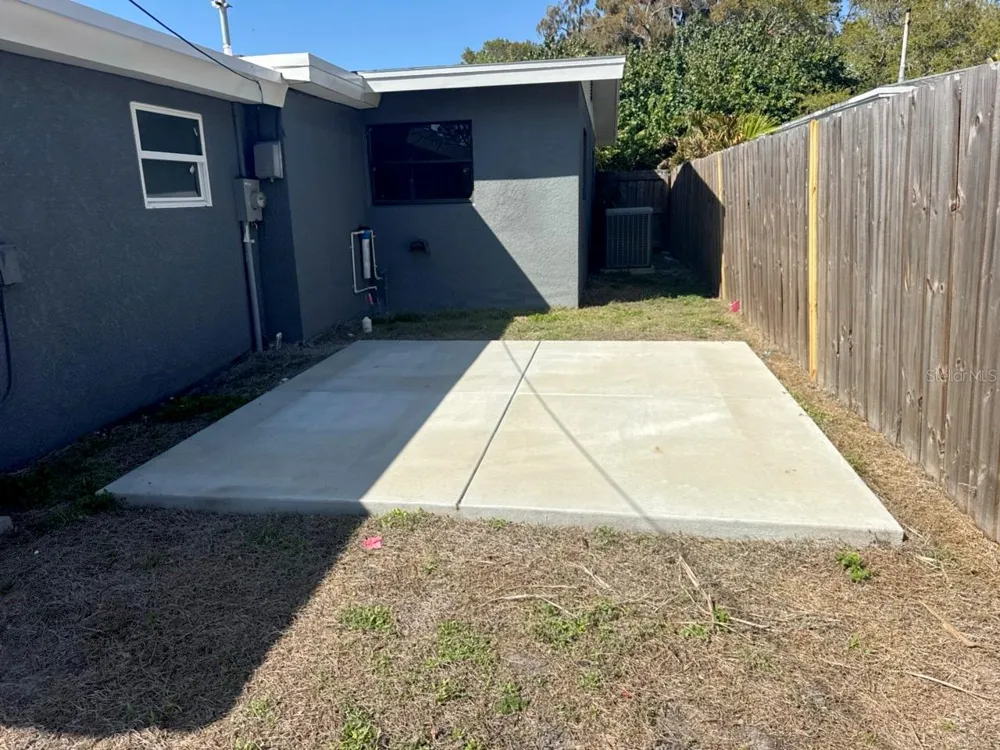 5520 20TH AVENUE S Gulfport, FL 33707