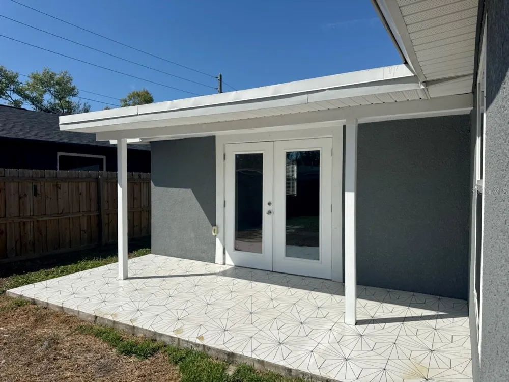 5520 20TH AVENUE S Gulfport, FL 33707