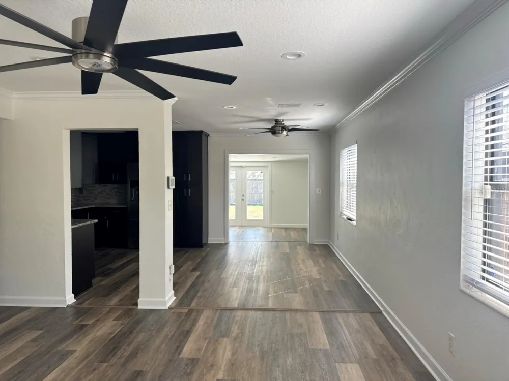 5520 20TH AVENUE S Gulfport, FL 33707