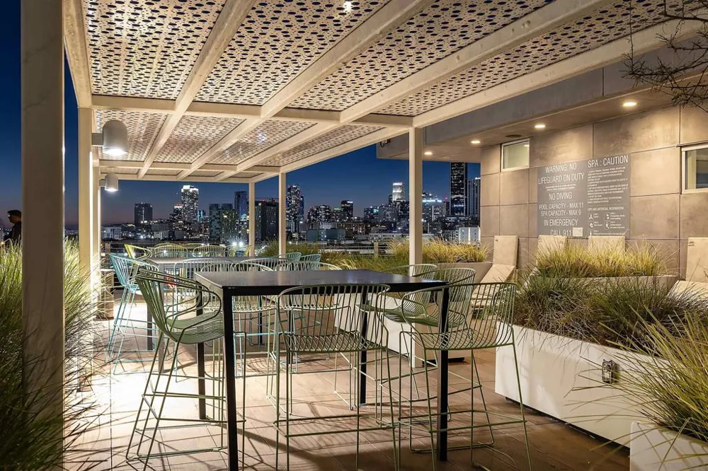 530 S Hewitt St #131 Los Angeles, CA 90013