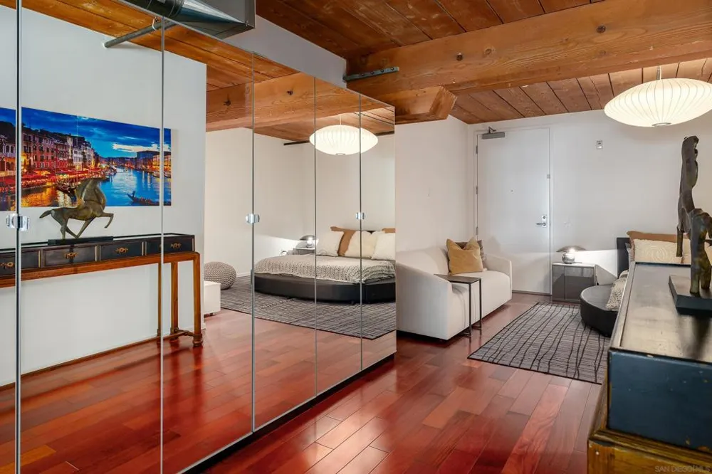 530 S Hewitt St #131 Los Angeles, CA 90013