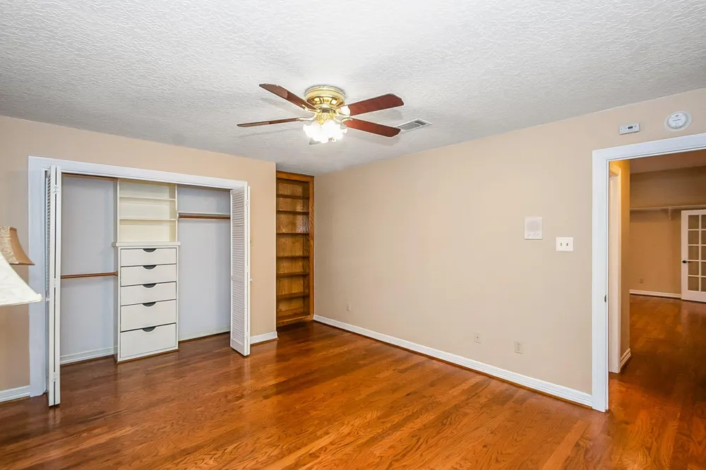 4200 County Road 502e Sweeny, TX 77480