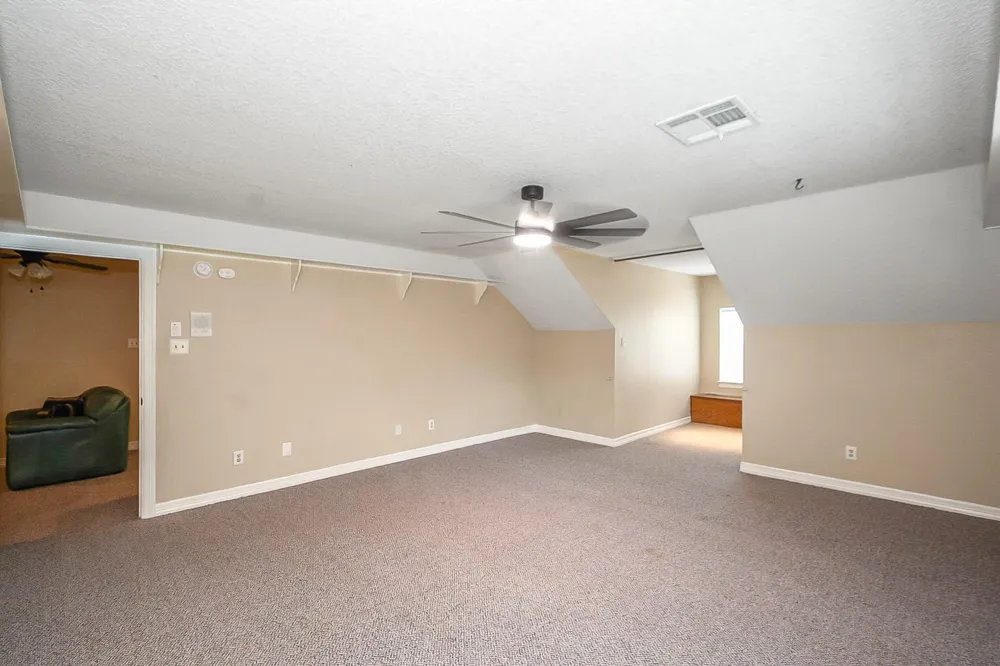 4200 County Road 502e Sweeny, TX 77480