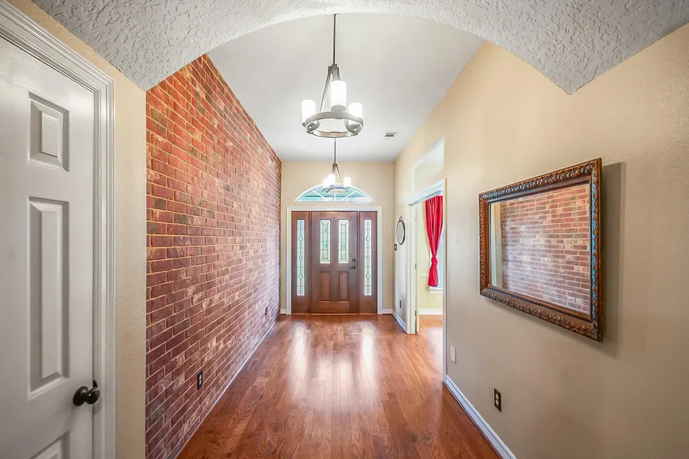 4200 County Road 502e Sweeny, TX 77480