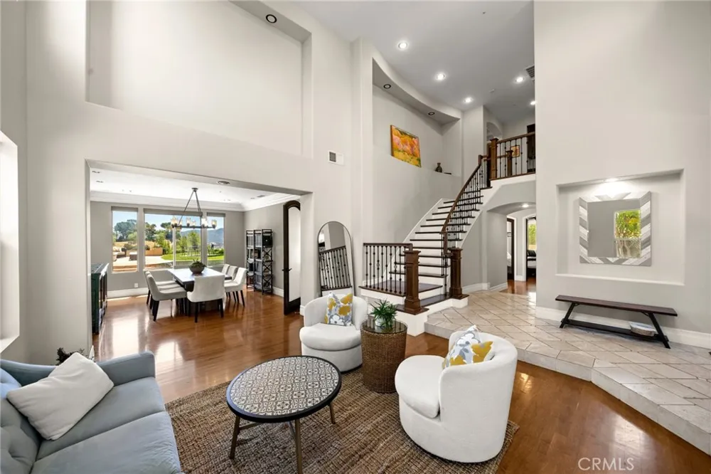 3302 Van Allen Place Topanga, CA 90290