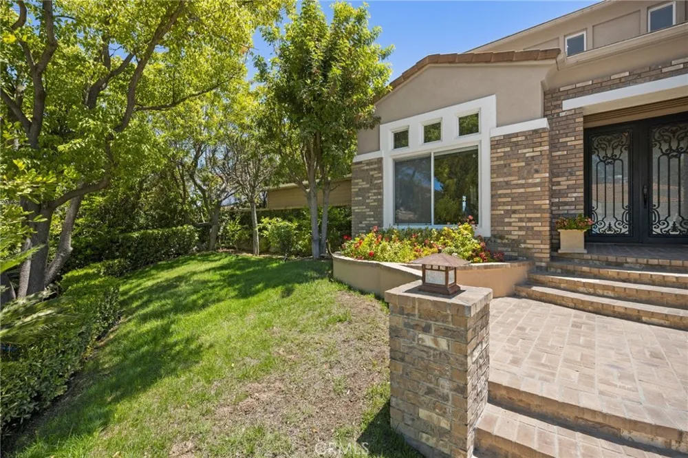3302 Van Allen Place Topanga, CA 90290
