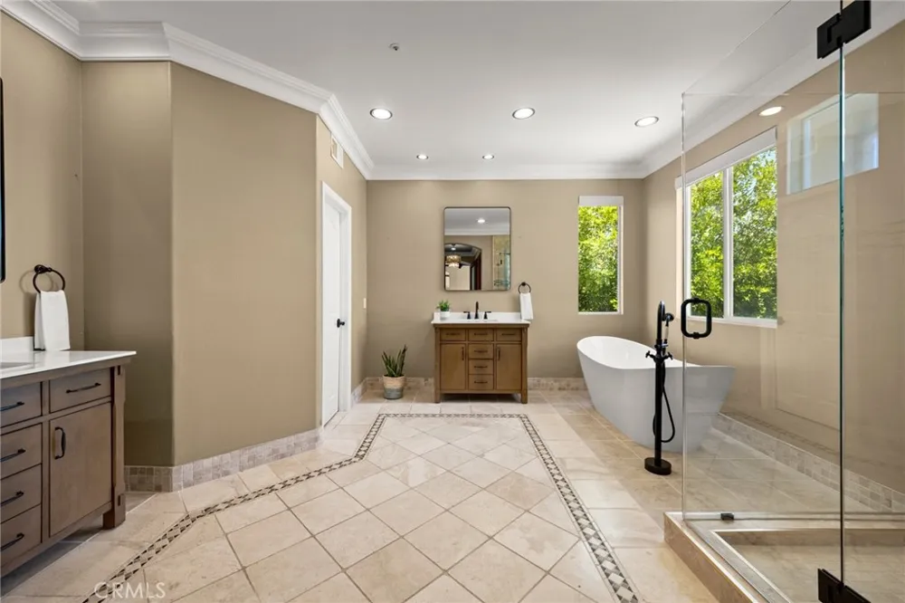 3302 Van Allen Place Topanga, CA 90290