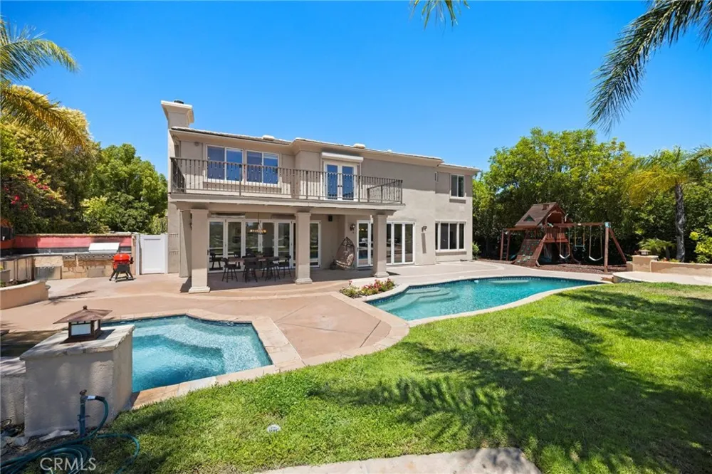 3302 Van Allen Place Topanga, CA 90290