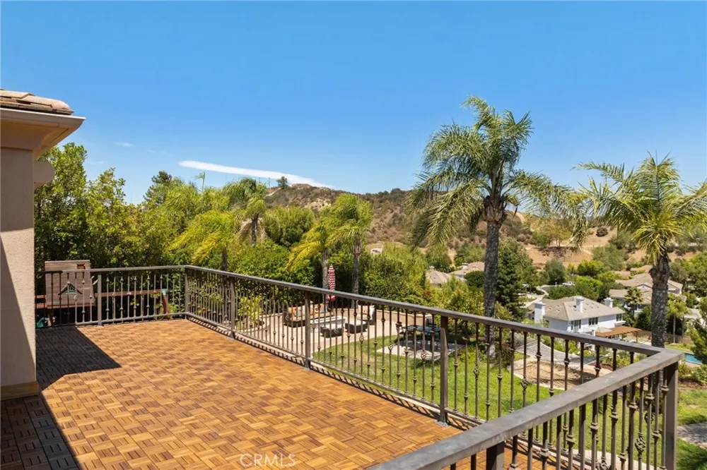 3302 Van Allen Place Topanga, CA 90290