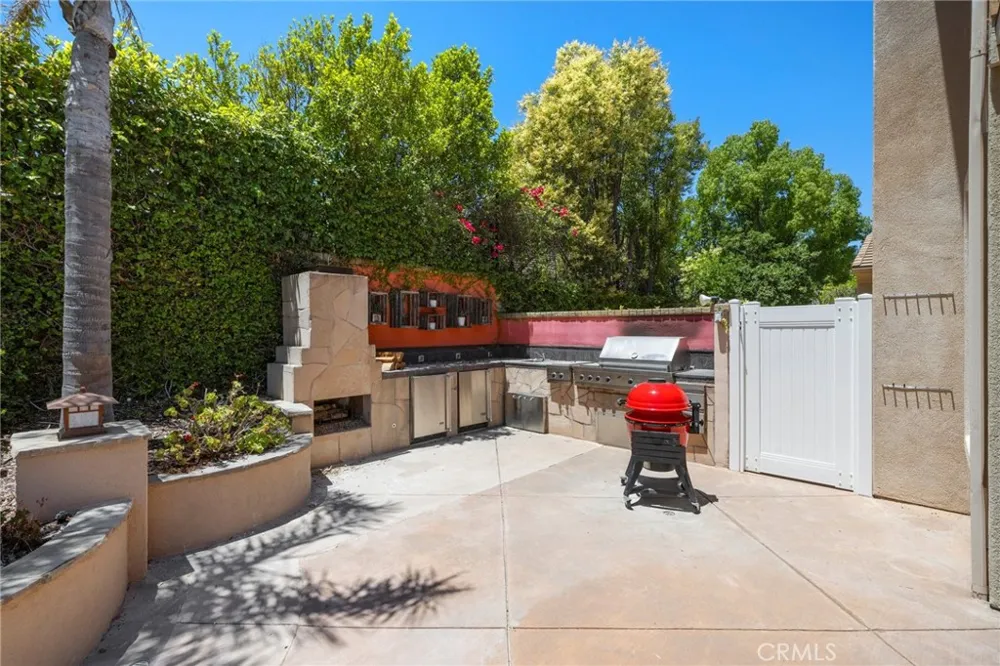 3302 Van Allen Place Topanga, CA 90290