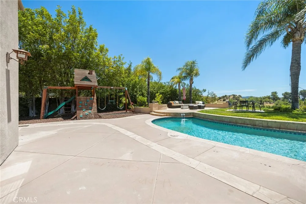 3302 Van Allen Place Topanga, CA 90290