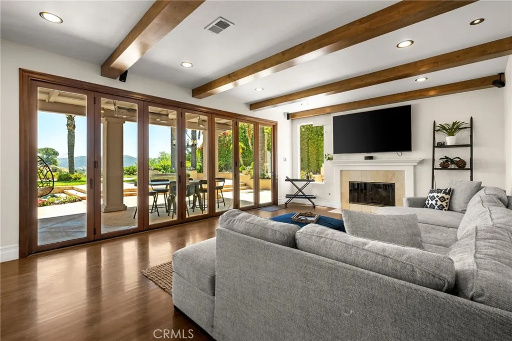 3302 Van Allen Place Topanga, CA 90290